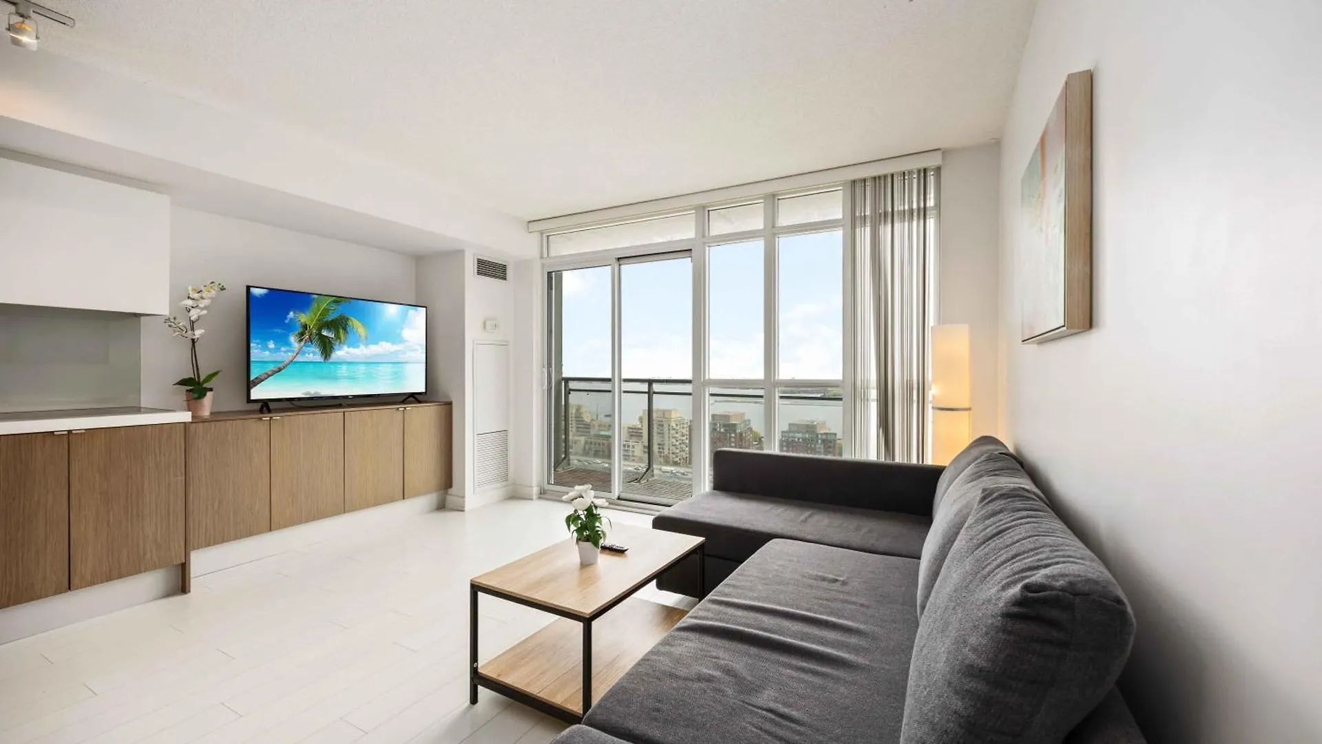 Deluxe Suite Lake Views And Parking 토론토 캐나다